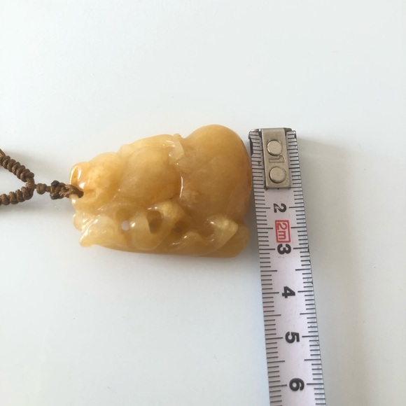 Jade Stone Necklace for prosperity - Picture 8 of 9